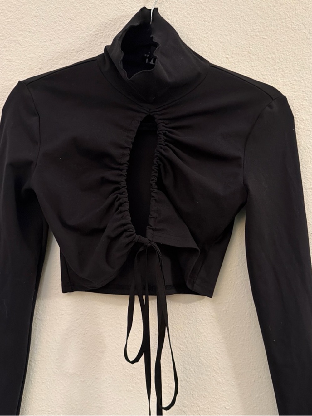 I.AM.GIA Black Ruched Keyhole Cropped Long Sleeve Top